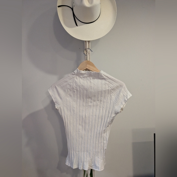 White mock neck tee - Picture 3 of 3